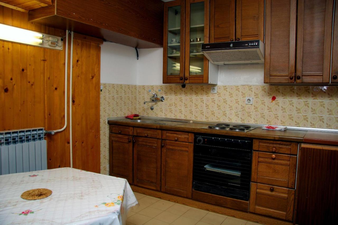 Apartments Valerija Супетар Экстерьер фото